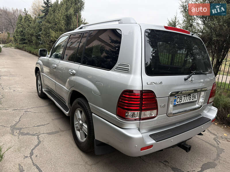 Внедорожник / Кроссовер Lexus LX 2006 в Нежине
