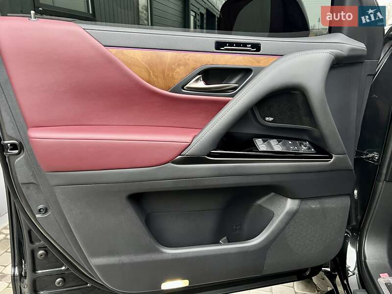 Внедорожник / Кроссовер Lexus LX 2022 в Киеве фото 16 Внедорожник / Кроссовер Lexus LX 2022 в Киеве