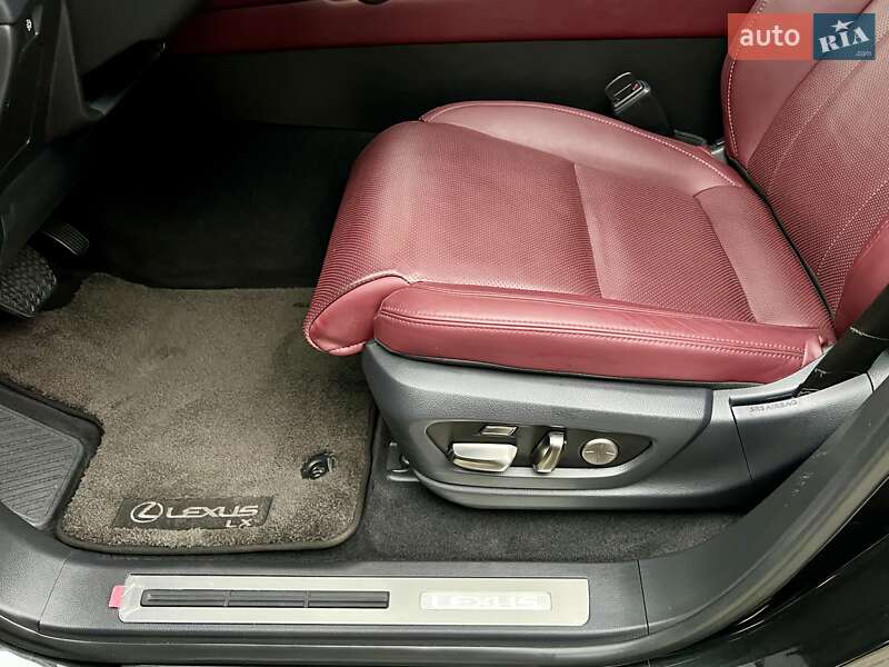 Внедорожник / Кроссовер Lexus LX 2022 в Киеве фото 24 Внедорожник / Кроссовер Lexus LX 2022 в Киеве