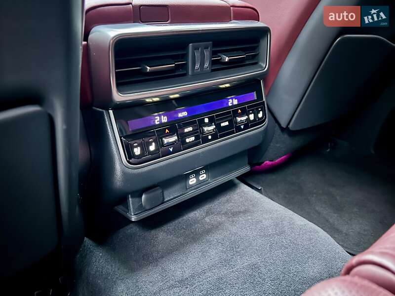 Внедорожник / Кроссовер Lexus LX 2022 в Киеве фото 32 Внедорожник / Кроссовер Lexus LX 2022 в Киеве