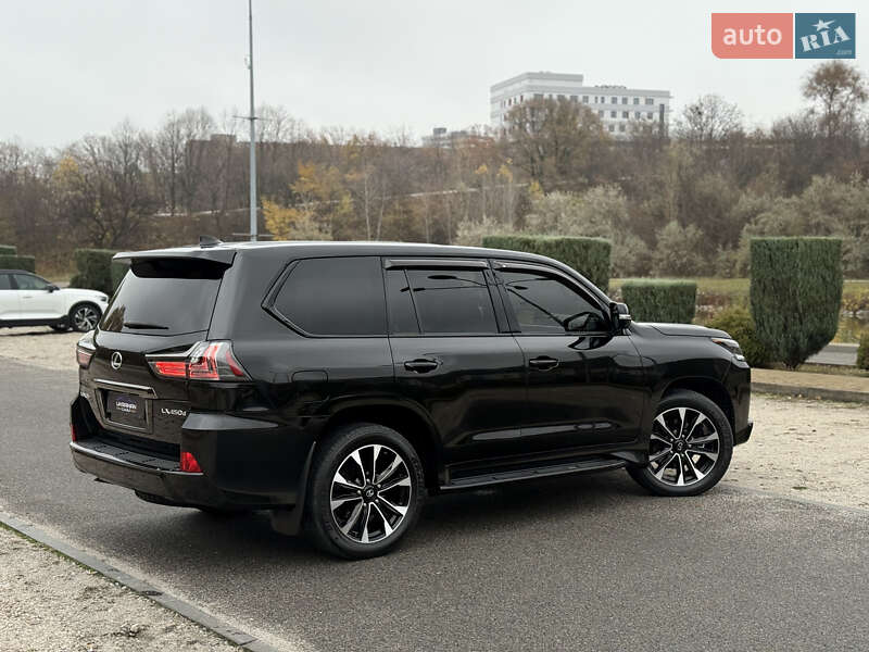 Позашляховик / Кросовер Lexus LX 2021 в Дніпрі