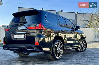 Позашляховик / Кросовер Lexus LX 2016 в Івано-Франківську