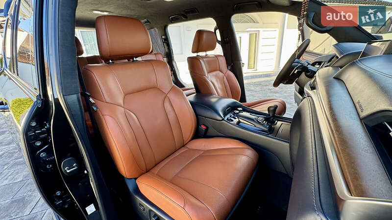 Позашляховик / Кросовер Lexus LX 2018 в Івано-Франківську