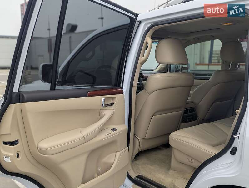 Позашляховик / Кросовер Lexus LX 2010 в Києві