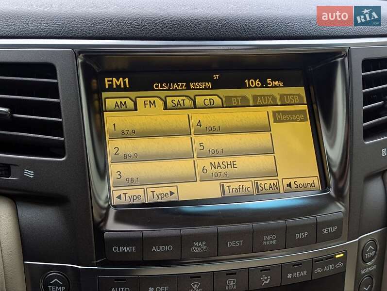 Позашляховик / Кросовер Lexus LX 2010 в Києві