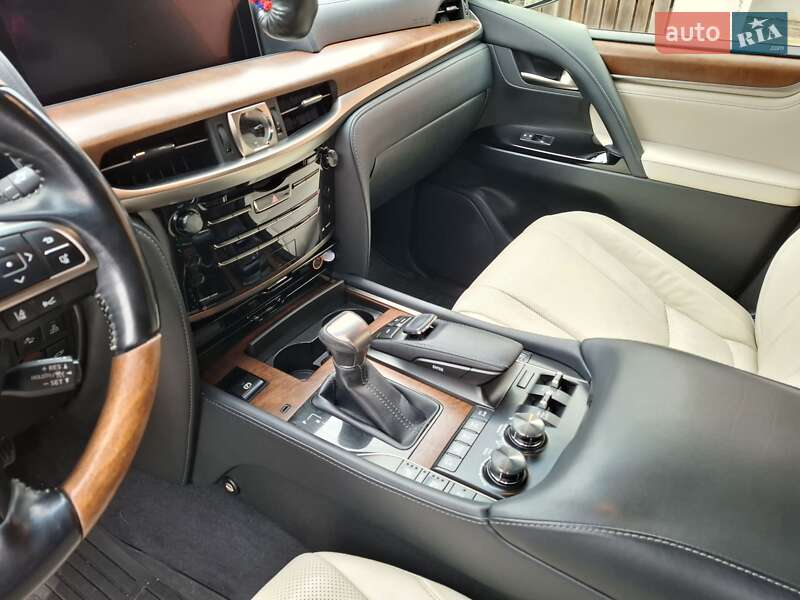 Внедорожник / Кроссовер Lexus LX 2016 в Киеве фото 14 Внедорожник / Кроссовер Lexus LX 2016 в Киеве