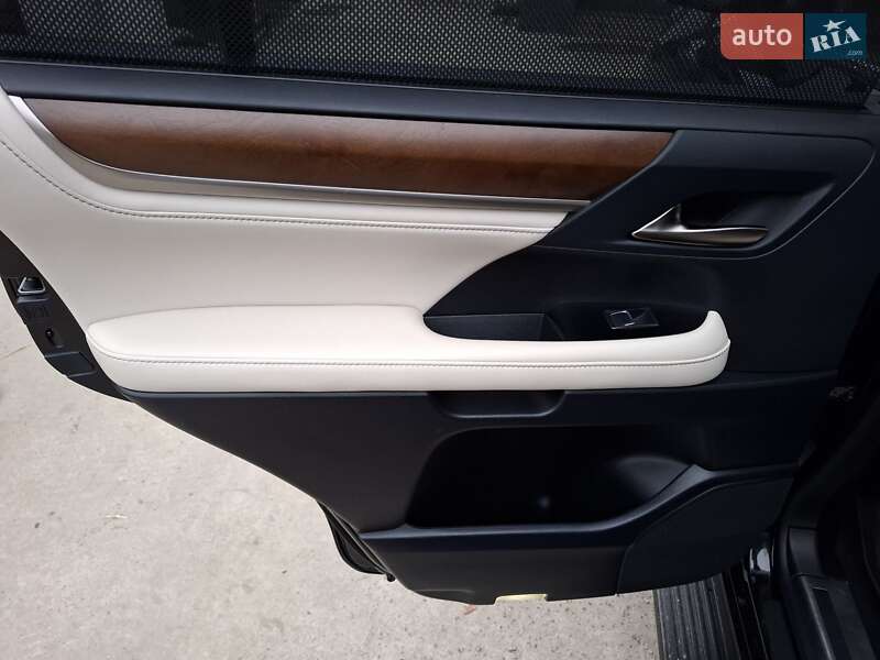 Внедорожник / Кроссовер Lexus LX 2016 в Киеве фото 15 Внедорожник / Кроссовер Lexus LX 2016 в Киеве