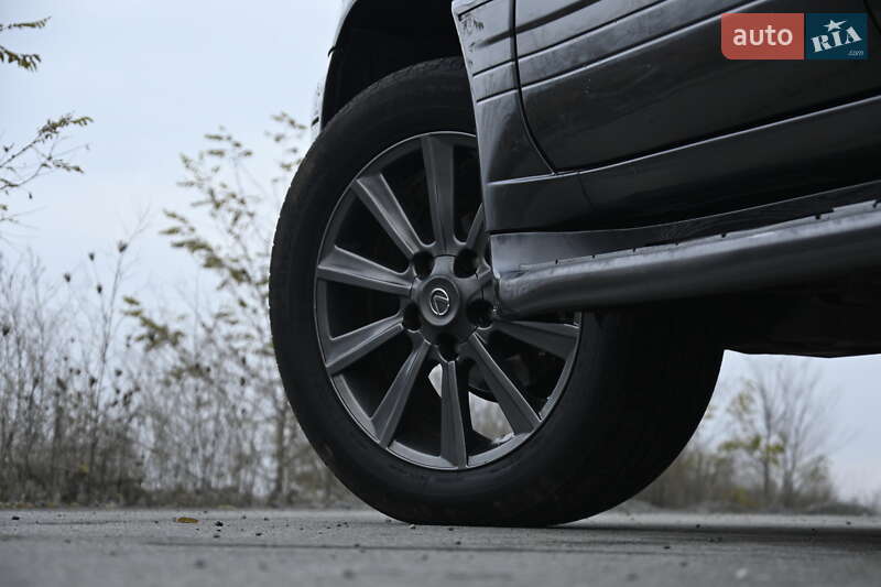 Позашляховик / Кросовер Lexus LX 2007 в Бердичеві