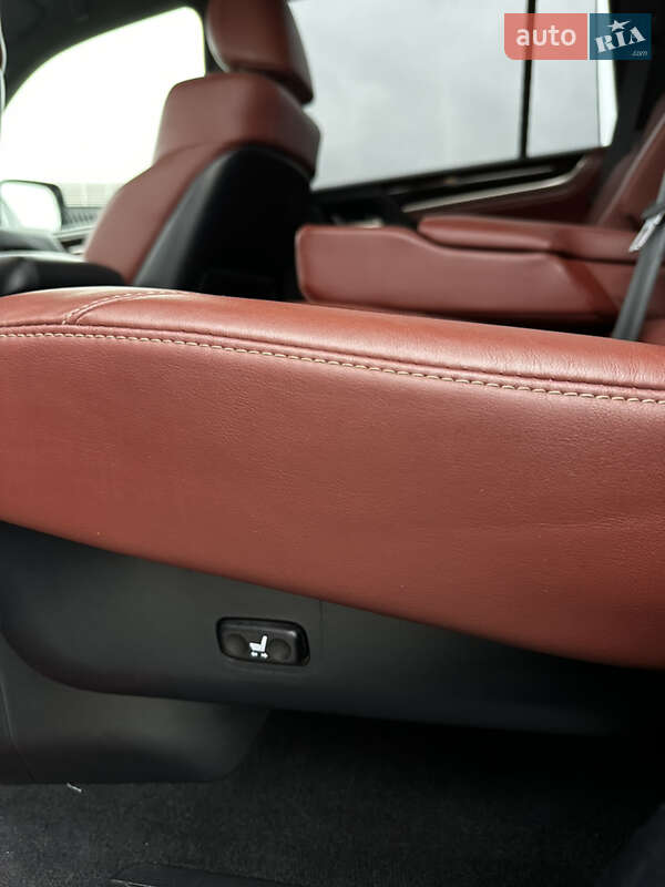 Позашляховик / Кросовер Lexus LX 2020 в Києві фото 30 Позашляховик / Кросовер Lexus LX 2020 в Києві