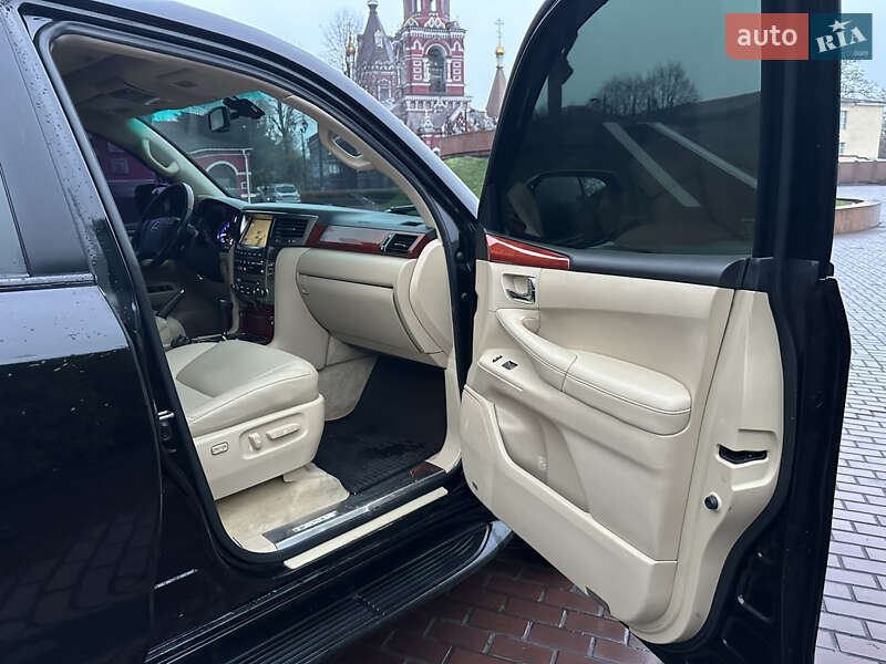 Внедорожник / Кроссовер Lexus LX 2008 в Днепре