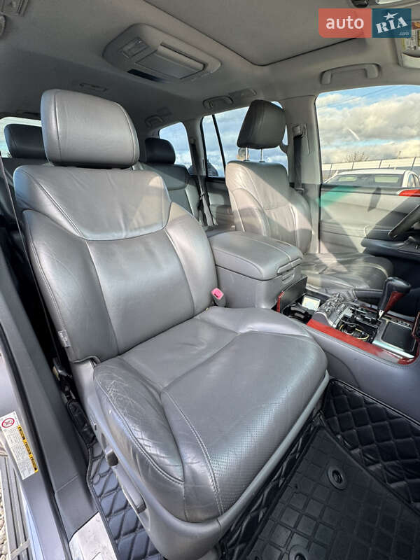 Позашляховик / Кросовер Lexus LX 2008 в Івано-Франківську
