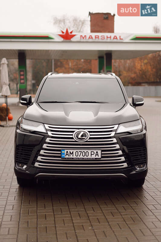 Позашляховик / Кросовер Lexus LX 2024 в Житомирі