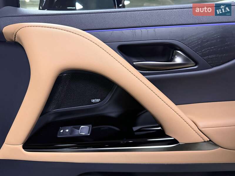 Позашляховик / Кросовер Lexus LX 2022 в Києві фото 108 Позашляховик / Кросовер Lexus LX 2022 в Києві