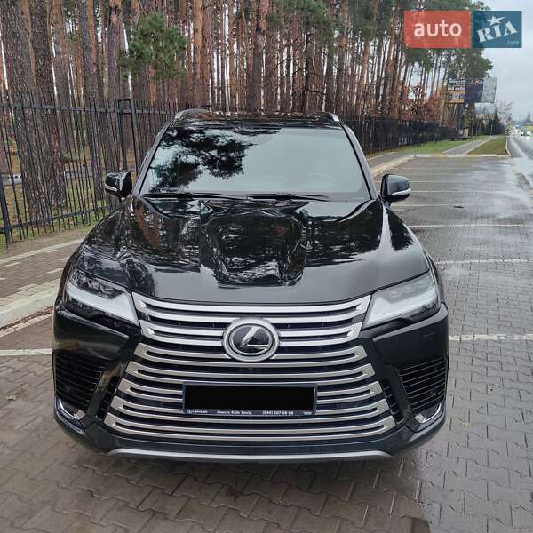 Позашляховик / Кросовер Lexus LX 2022 в Бучі