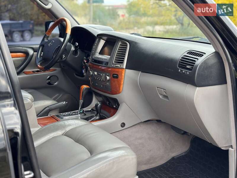 Внедорожник / Кроссовер Lexus LX 2005 в Косове фото 12 Внедорожник / Кроссовер Lexus LX 2005 в Косове