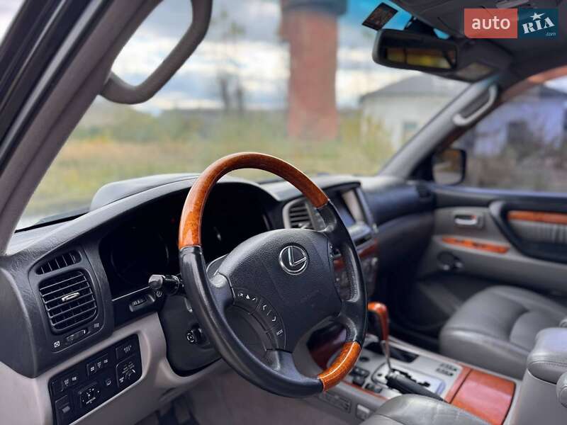 Внедорожник / Кроссовер Lexus LX 2005 в Косове фото 22 Внедорожник / Кроссовер Lexus LX 2005 в Косове