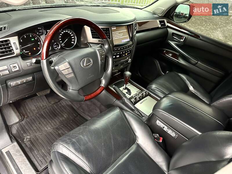 Внедорожник / Кроссовер Lexus LX 2013 в Днепре фото 18 Внедорожник / Кроссовер Lexus LX 2013 в Днепре