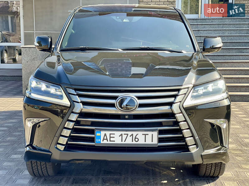 Lexus LX 2017