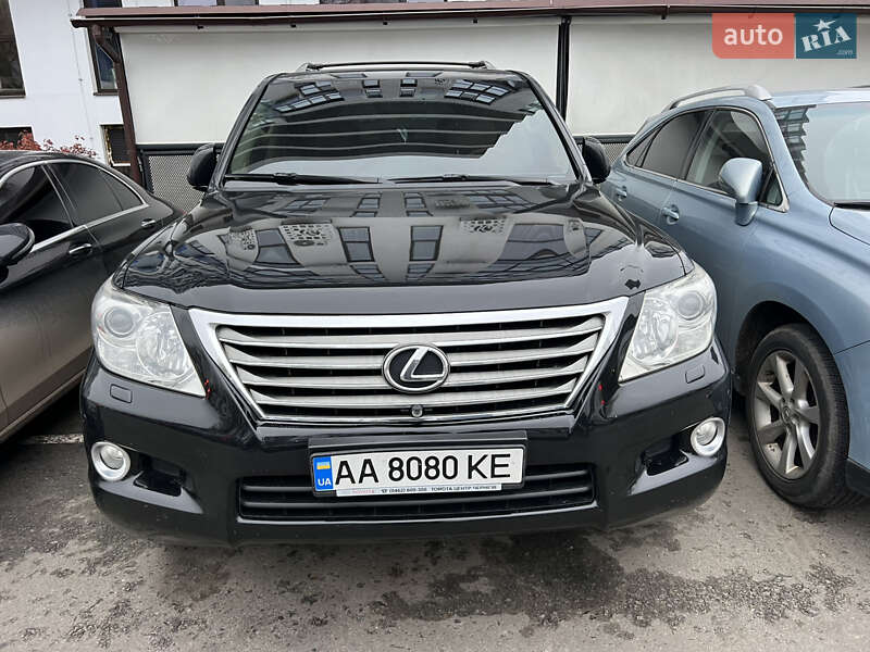 Позашляховик / Кросовер Lexus LX 2008 в Києві
