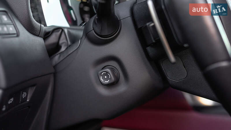 Позашляховик / Кросовер Lexus LX 2023 в Львові