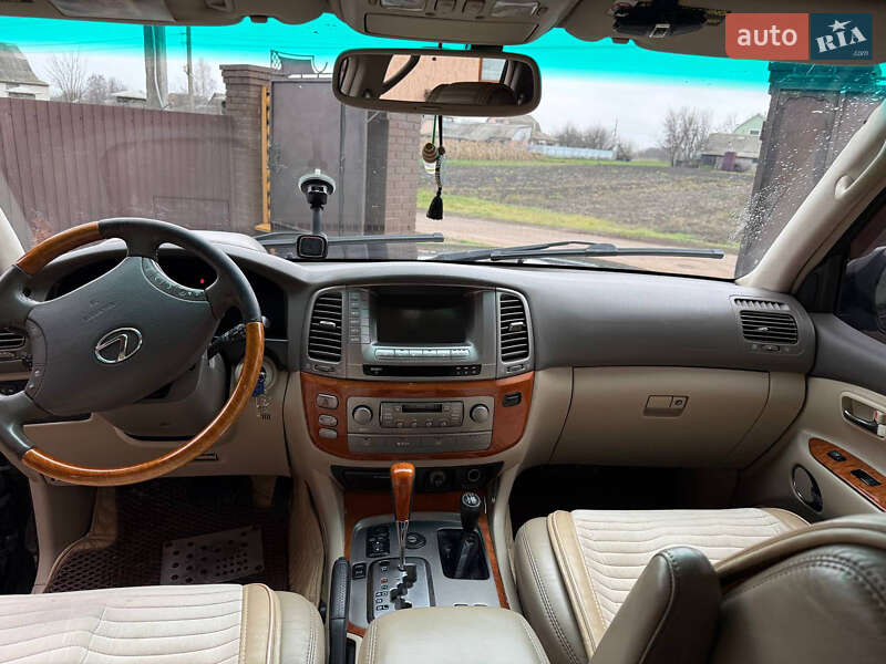 Позашляховик / Кросовер Lexus LX 2006 в Борзні