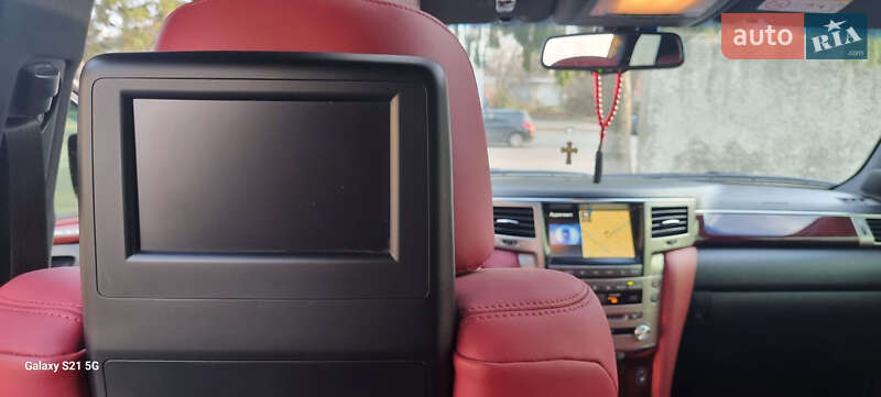 Внедорожник / Кроссовер Lexus LX 2014 в Лубнах