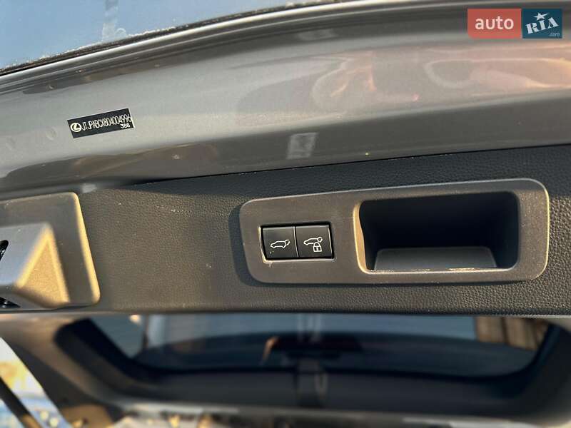 Внедорожник / Кроссовер Lexus LX 2025 в Киеве фото 8 Внедорожник / Кроссовер Lexus LX 2025 в Киеве