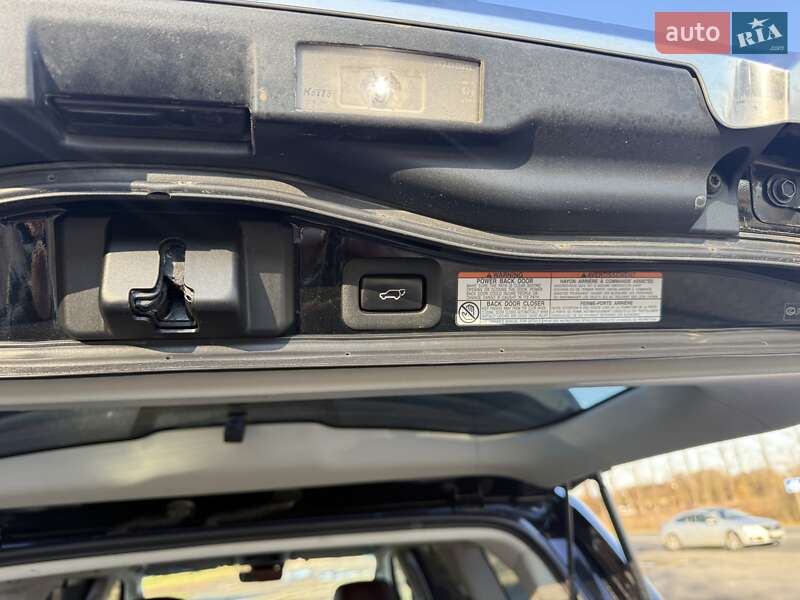 Внедорожник / Кроссовер Lexus LX 2017 в Ивано-Франковске