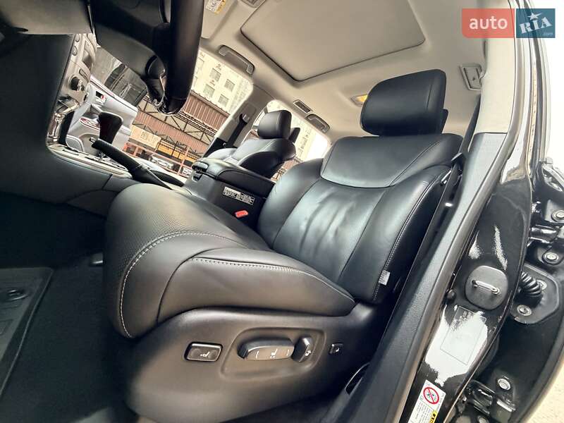 Позашляховик / Кросовер Lexus LX 2014 в Одесі фото 64 Позашляховик / Кросовер Lexus LX 2014 в Одесі