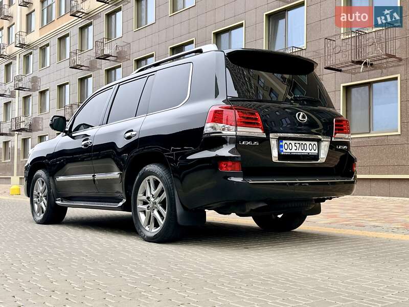 Позашляховик / Кросовер Lexus LX 2014 в Одесі фото 138 Позашляховик / Кросовер Lexus LX 2014 в Одесі
