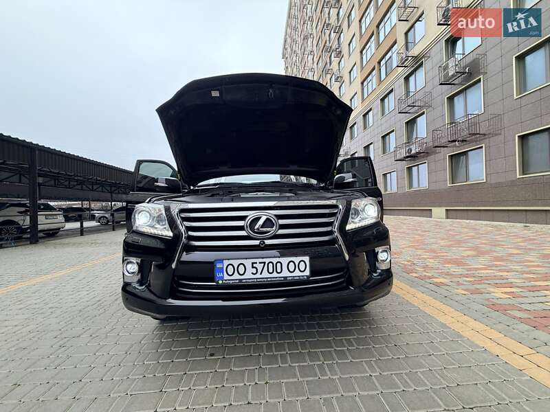 Позашляховик / Кросовер Lexus LX 2014 в Одесі фото 167 Позашляховик / Кросовер Lexus LX 2014 в Одесі