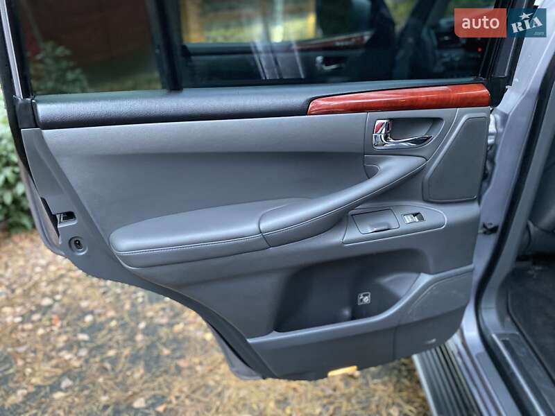 Внедорожник / Кроссовер Lexus LX 2008 в Киеве фото 27 Внедорожник / Кроссовер Lexus LX 2008 в Киеве