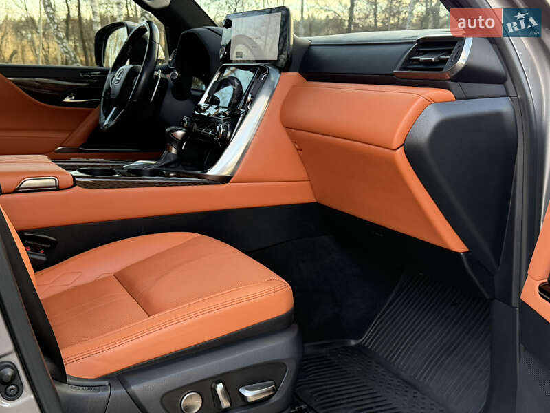 Внедорожник / Кроссовер Lexus LX 2022 в Киеве фото 46 Внедорожник / Кроссовер Lexus LX 2022 в Киеве