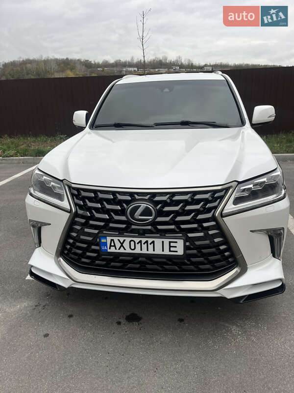 Позашляховик / Кросовер Lexus LX 2017 в Харкові фото Позашляховик / Кросовер Lexus LX 2017 в Харкові