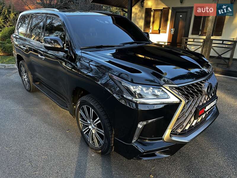 Позашляховик / Кросовер Lexus LX 2015 в Києві
