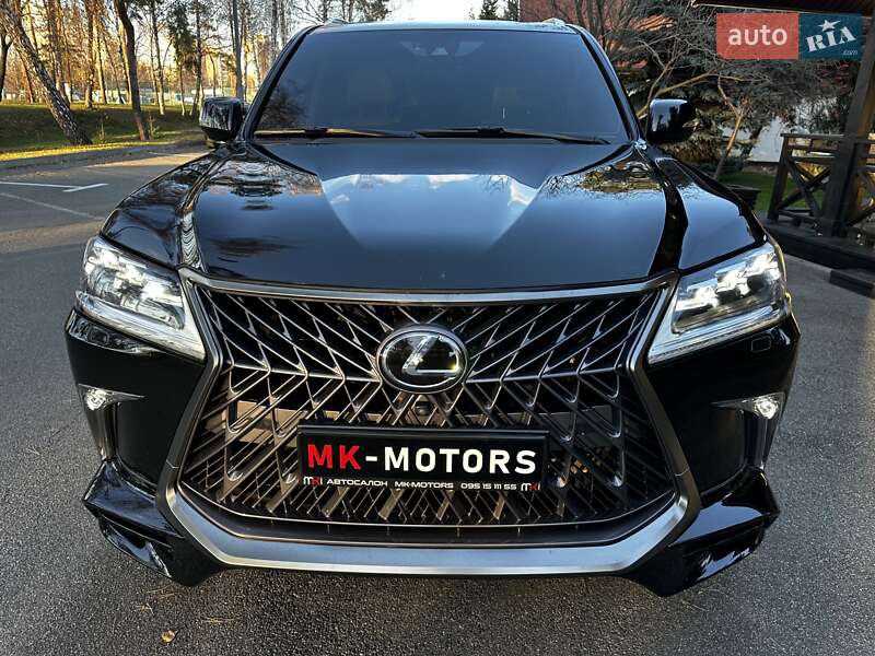 Позашляховик / Кросовер Lexus LX 2015 в Києві