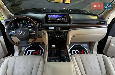 Внедорожник / Кроссовер Lexus LX 2015 в Киеве