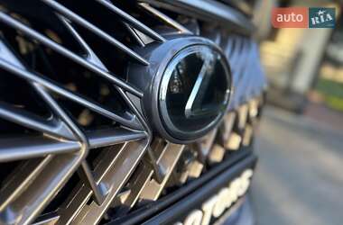 Внедорожник / Кроссовер Lexus LX 2015 в Киеве