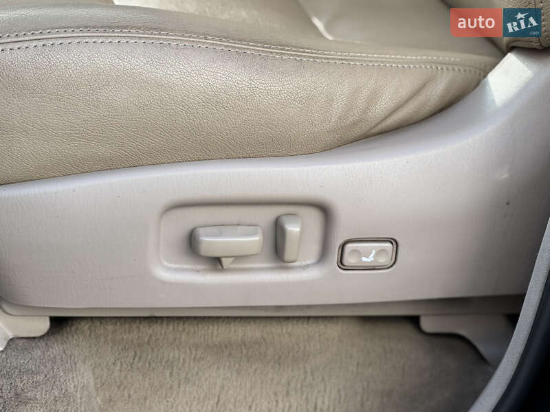 Позашляховик / Кросовер Lexus LX 1999 в Дніпрі фото 15 Позашляховик / Кросовер Lexus LX 1999 в Дніпрі