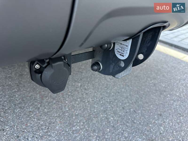 Позашляховик / Кросовер Lexus LX 2022 в Києві