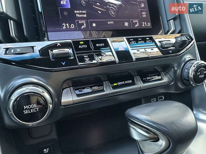 Позашляховик / Кросовер Lexus LX 2022 в Києві