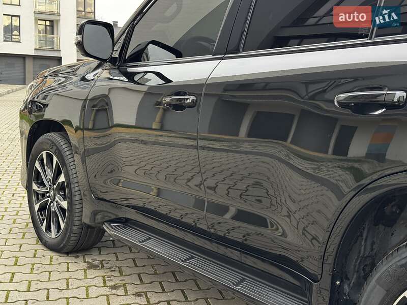 Позашляховик / Кросовер Lexus LX 2020 в Івано-Франківську