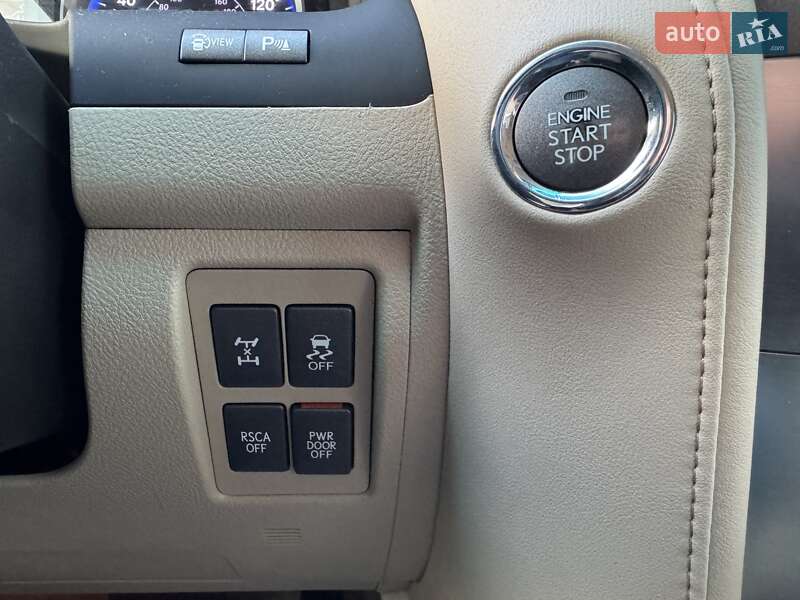 Внедорожник / Кроссовер Lexus LX 2010 в Днепре