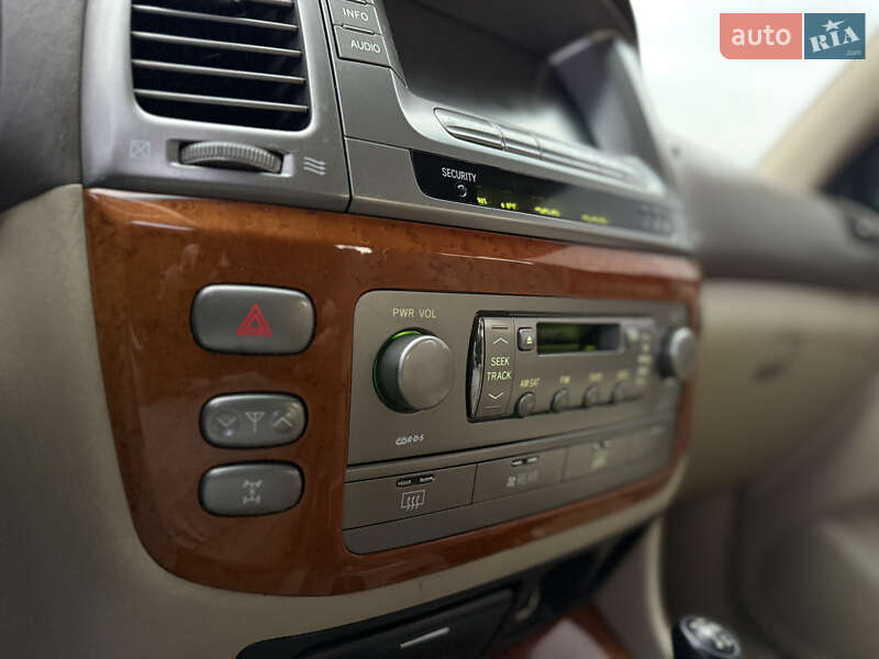 Позашляховик / Кросовер Lexus LX 2004 в Івано-Франківську