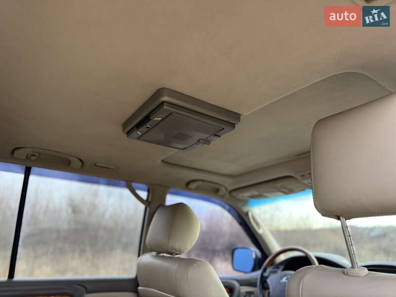 Позашляховик / Кросовер Lexus LX 2004 в Івано-Франківську