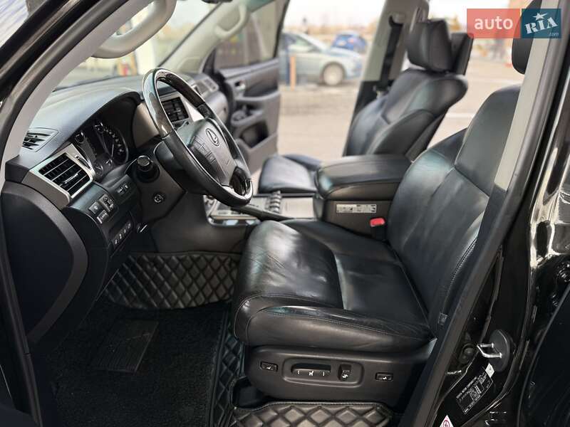 Позашляховик / Кросовер Lexus LX 2013 в Дніпрі фото 18 Позашляховик / Кросовер Lexus LX 2013 в Дніпрі