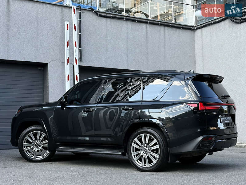 Внедорожник / Кроссовер Lexus LX 2022 в Киеве