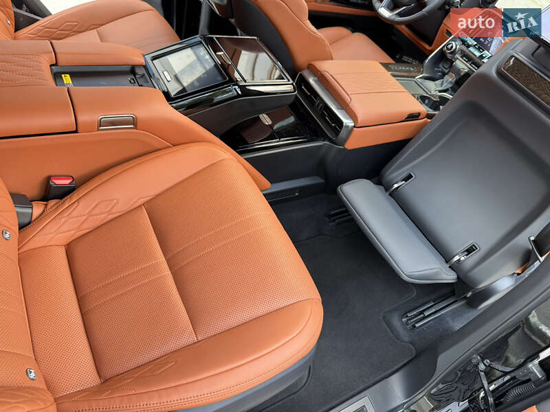 Внедорожник / Кроссовер Lexus LX 2022 в Киеве