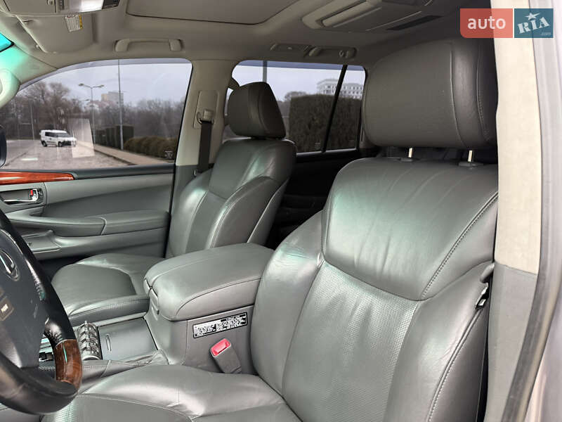 Внедорожник / Кроссовер Lexus LX 2008 в Днепре