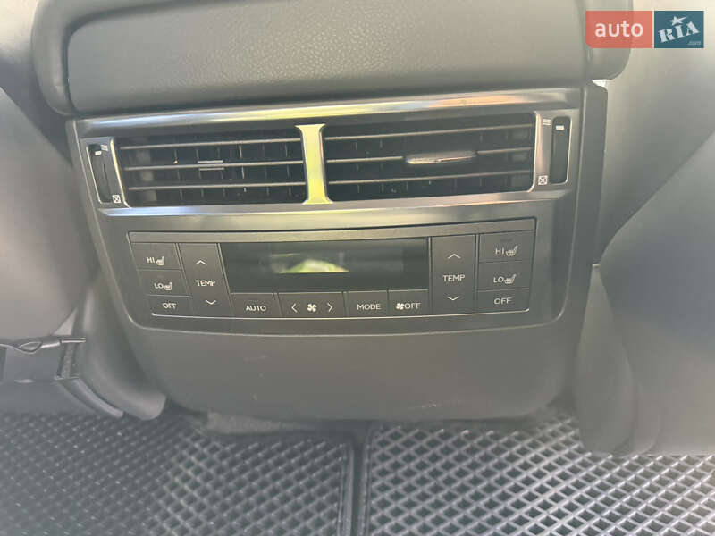 Внедорожник / Кроссовер Lexus LX 2010 в Днепре фото 26 Внедорожник / Кроссовер Lexus LX 2010 в Днепре